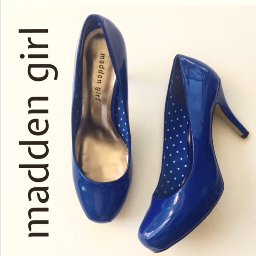 Madden Girl Blue Patent Leather Size 8.5 EUC